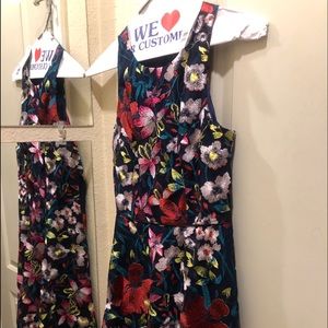 Gianni Bini Size 6 Dress